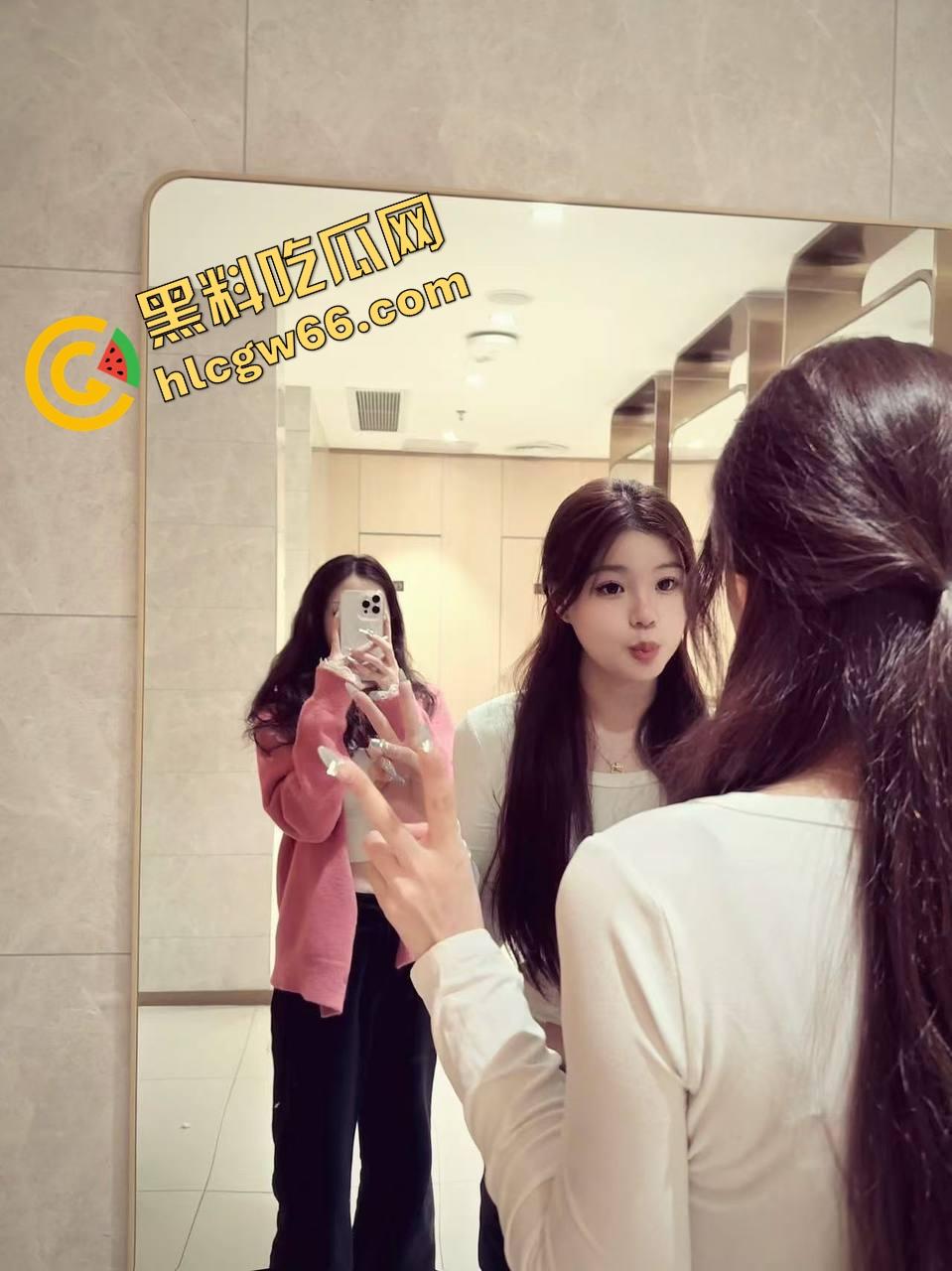 湖南瓜友真实分享人妻老婆骚成精,早上刚睁眼就含我老二,非要日一炮才吃早餐,六味地黄丸都压不住肾亏!-4