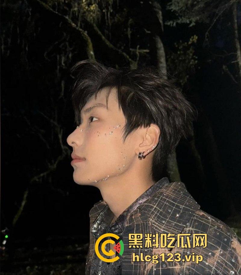 男歌手『郑润泽』塌房！刚官宣就被扒出约炮视频，深情人设崩塌，渣男本性暴露-29