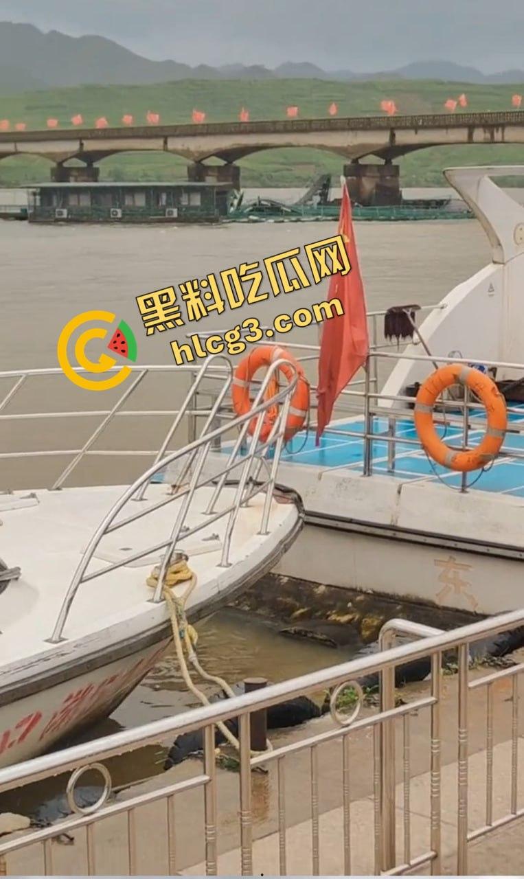 丹东鸭绿江告急！中朝两国放水泄洪，跨国大水灾一夜吞没整个边境-4