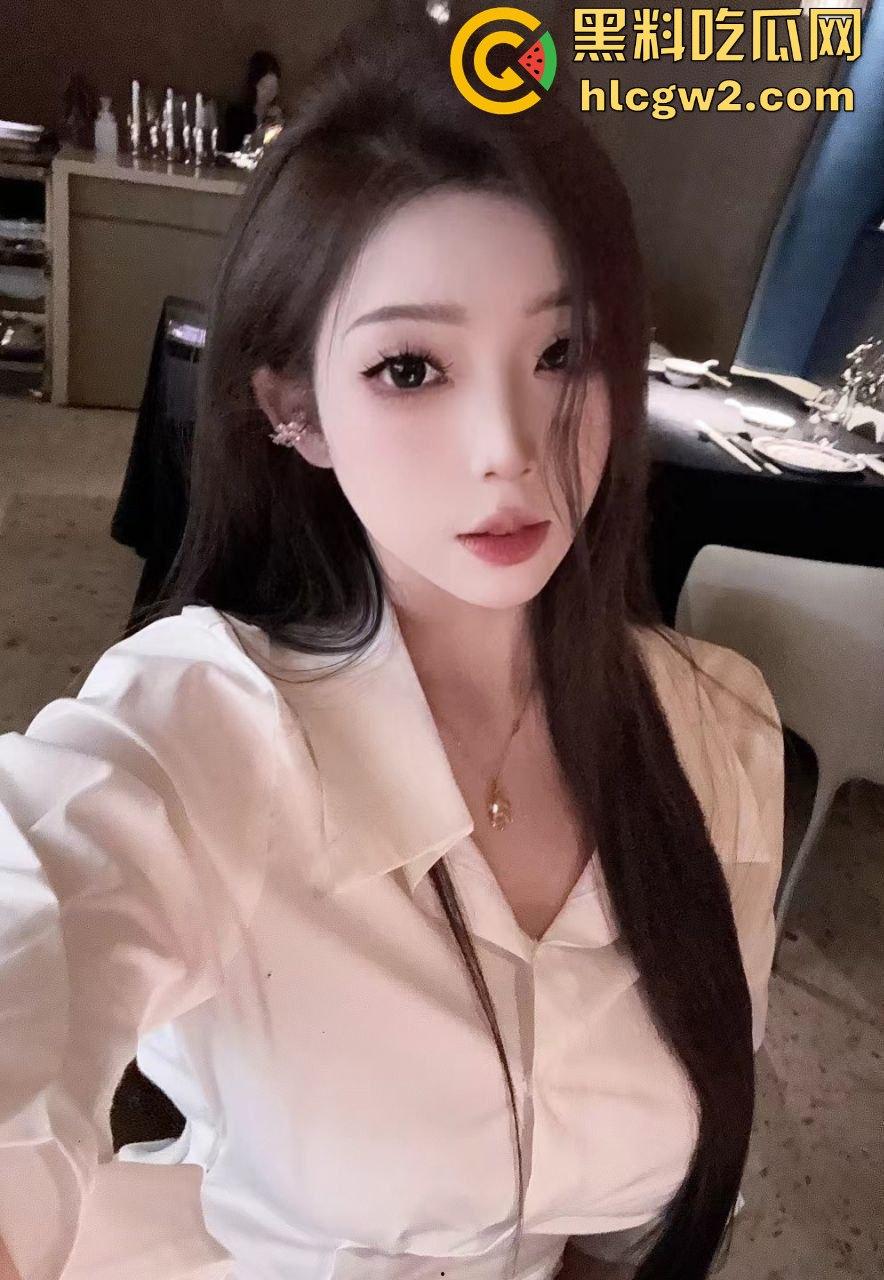 大奶美女主播【宵夜】私拍流出，颜值高得让人嫉妒！金主爆操私密视频流出，刺激到爆！-2