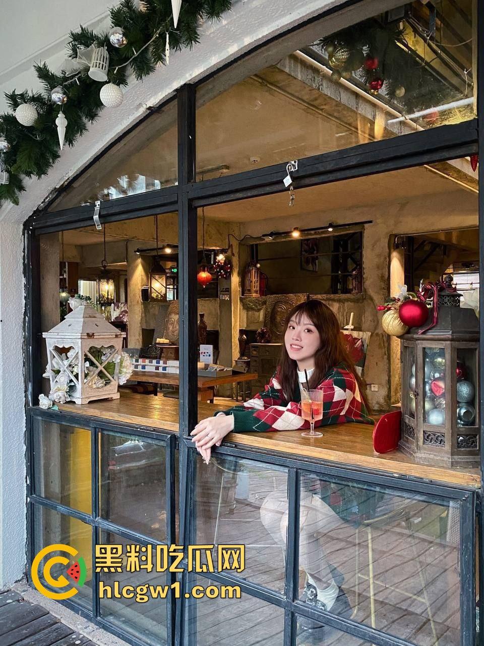 瓜友约炮极品清纯妹子【李雪莹】!表面纯洁无瑕,私下却道具自慰,骚气满满!独家爆料流出!-18