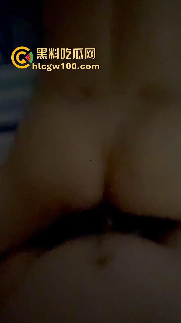 河南省驻马店医院反差护士【吴新园】口交取精保存,最新一弹1小时36分资源爆出,内容引入眼球!!-13