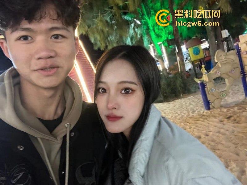 漫画美颜逼脸同框 鲜嫩肉穴遭肉屌疯狂玩弄 性瘾台妹【蓝淑慧】与男友啪啪视频炸裂流出！-1