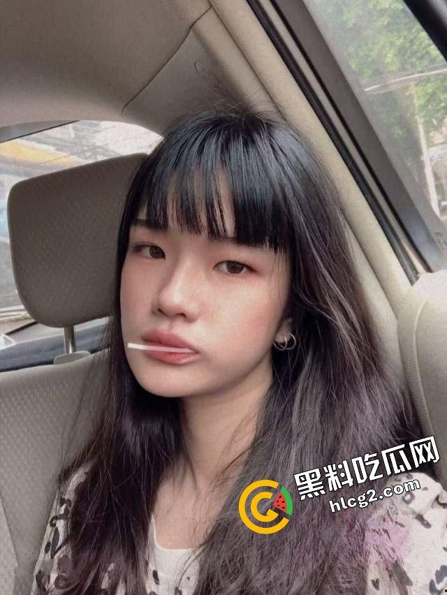 广东财经大学学生妹『钟瑜菲』周末跟学长酒店开房 口爆后入怼脸颜射 视频泄密流出-1