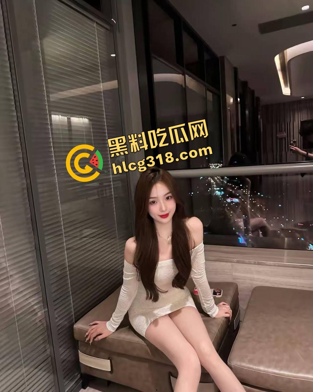 河南绿帽骚妻『王娴莉』新婚还偷吃前任,孩子都有了还惦记那根屌,越贱的婊子越长得漂亮!-1