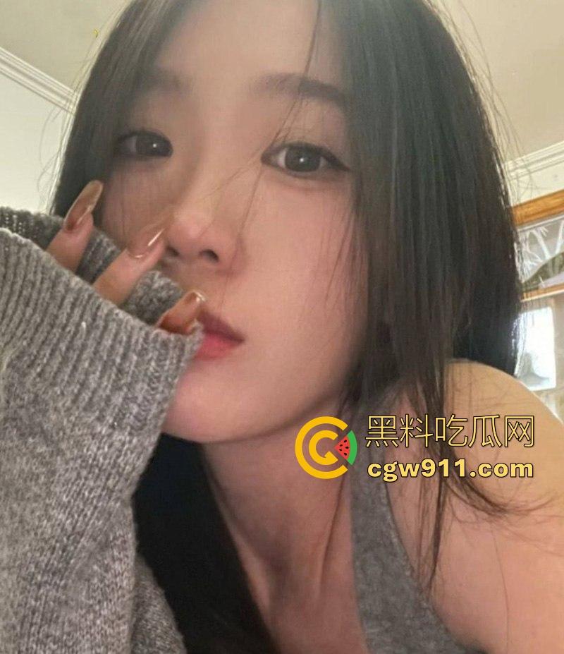 西安大学极品女大【黄筱美】性爱视频流出，各种姿势轮番上阵，69互舔后入狂操，干到腿软爬不起来！-4