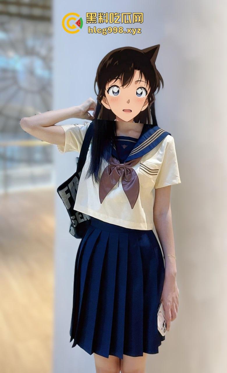 反差人妻【兔兔】推特翻车!优雅骚妻停车位拉进楼道,跪地扒裤九浅一深顶到底!-46