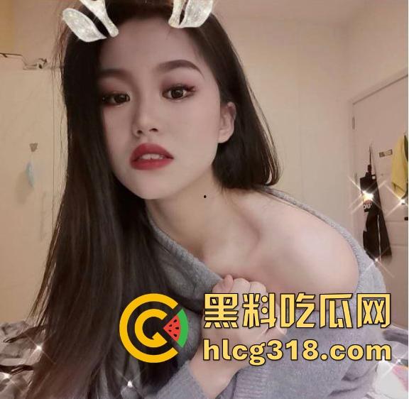 兴隆大厦女销售勾搭客户私密视频泄露!黑丝后入扭臀骚舞挑逗内射 不愧是销冠!-9
