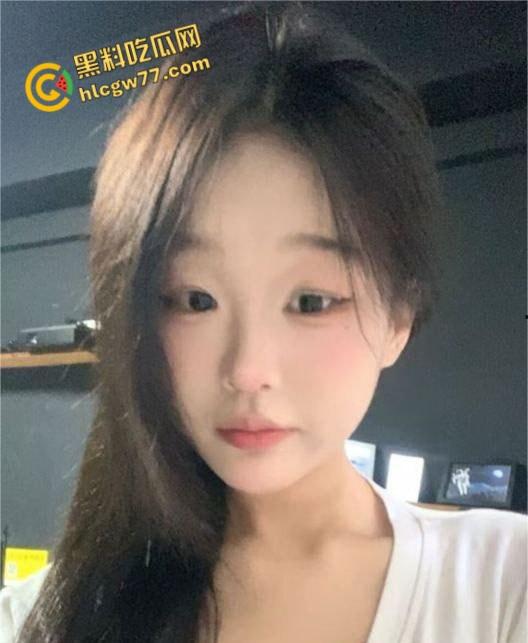 高二水蜜桃嫩妹同居夜夜狂欢,翘臀娇喘勾魂,姿势全解锁欲海沉沦!-2