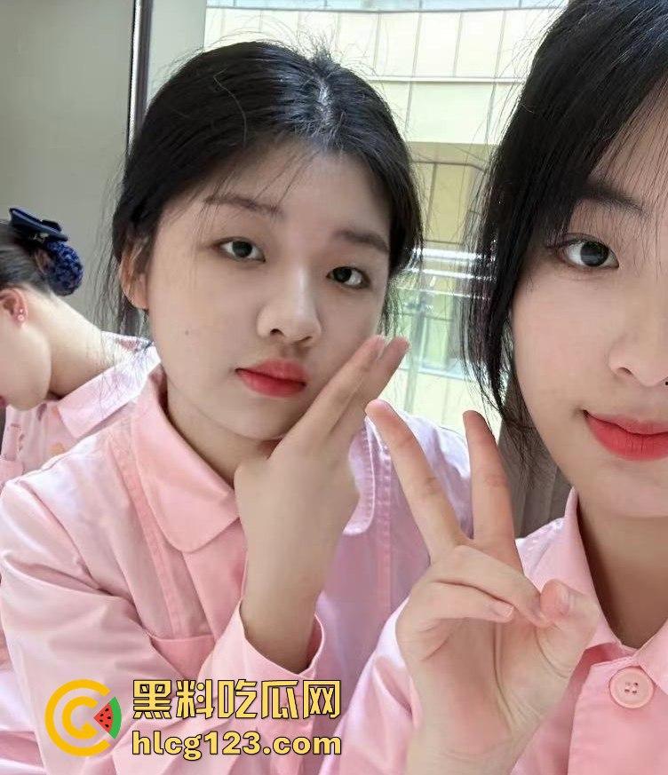 广西美女护士李文倩治疗男友前列腺!30公分超长玻璃棒深插马眼,让人看得腿软!-3