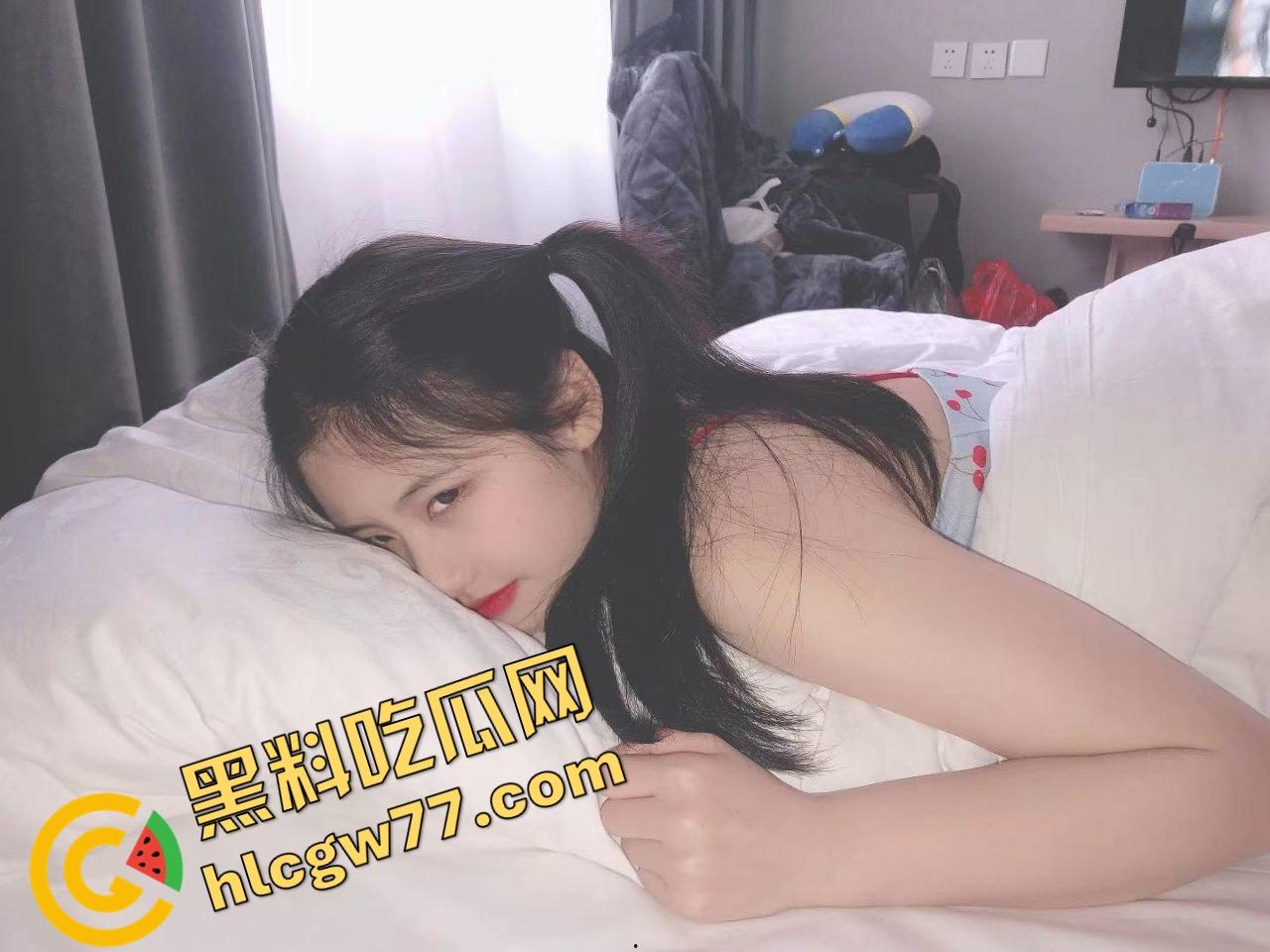 宁夏清纯系大学生【杨梦兰】甜美学妹床上变小妖精，粉嫩蜜穴夹得猛男叫苦！-6