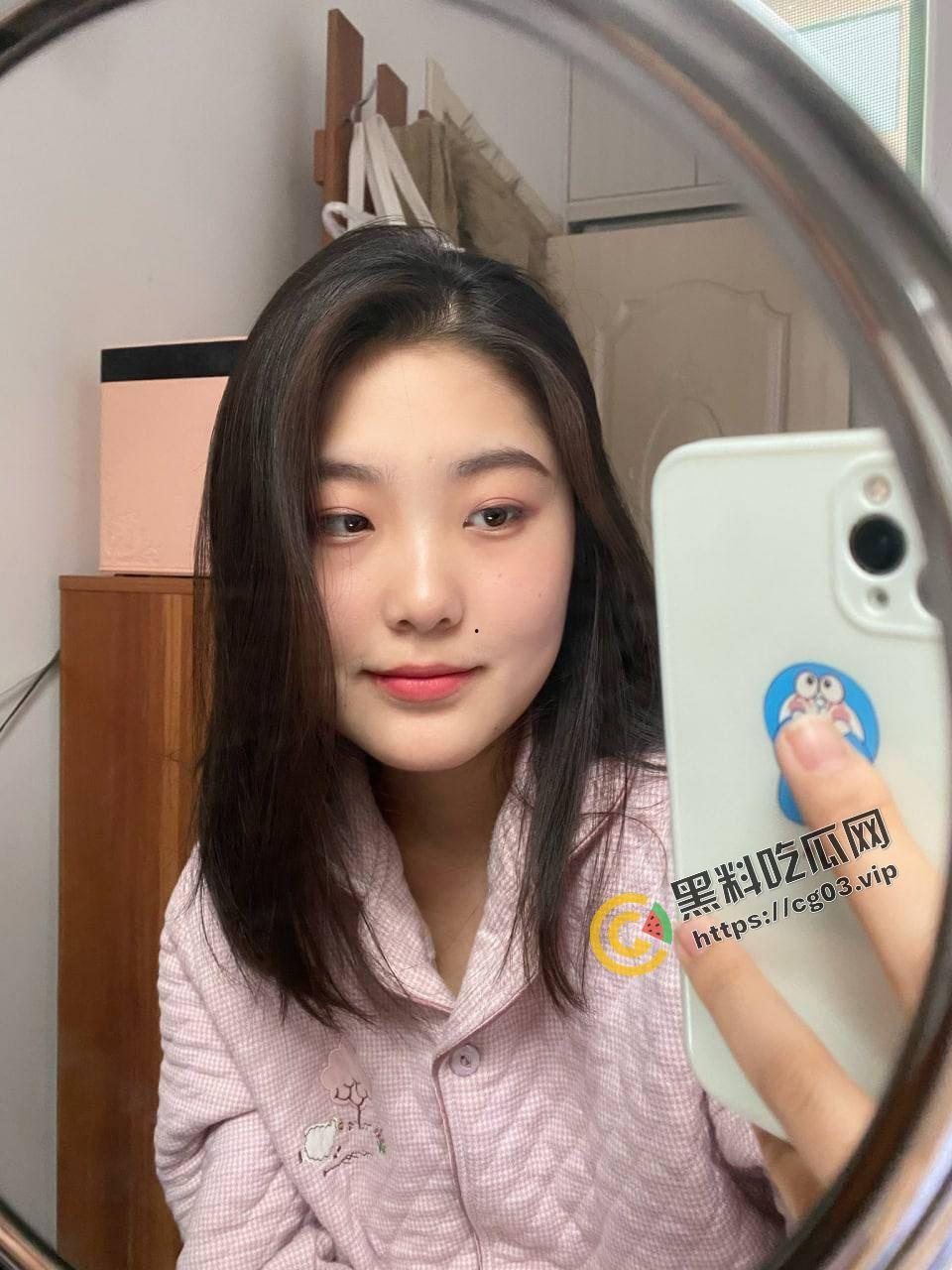 承德应用技术职业学院王丹 女M 反差婊 喜欢被虐 视频被渣男前男友流出-1