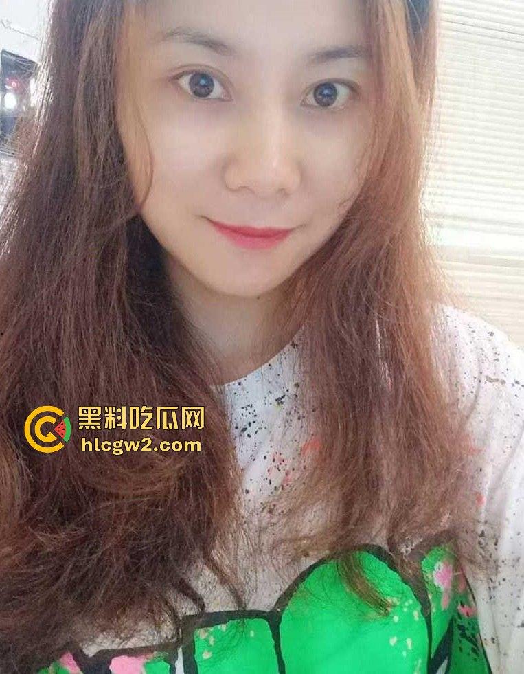 极品女友【谷婧瑶】清纯颜值下的淫荡秘密！自拍大放送 超大按摩棒狂插粉嫩蜜穴 身材火辣妖娆，性感撩人到爆！-7