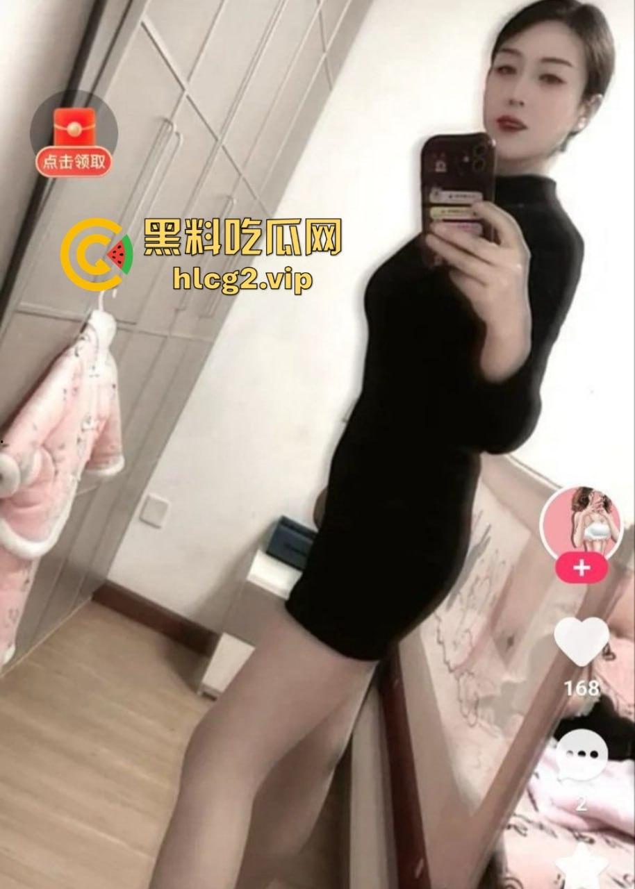 40岁也不服老！快手丝丝翘臀诱惑骚人妻身材太顶了，大哥无套狂操！-5