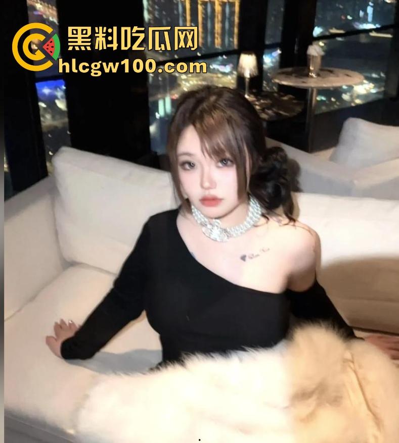 常州精神小妹【费雨心】被舍友曝光,一个月睡6个男人,强迫闺蜜睡精液床,内裤扔瓜友枕边物理攻击瓜友!-9