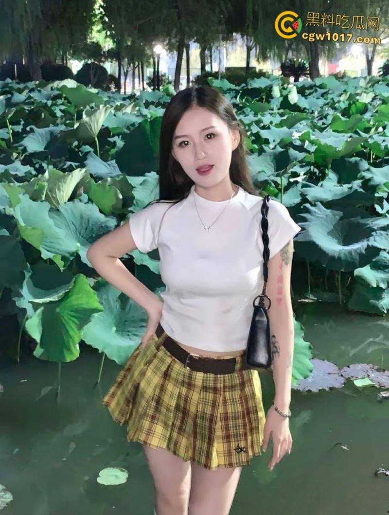 富二代约炮大神【fkabuto】，约操杭州176长腿车模，吃棒吞精翘臀后入，纯天然奶子Q弹晃荡甩到下巴！-2